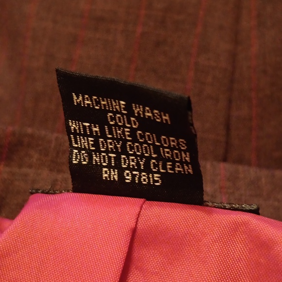 NWT. Courtenay Two Piece Brown Suit. - Picture 11 of 15